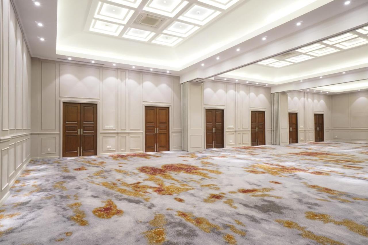 Swiss-Belinn Cawang Jakarta Exterior foto